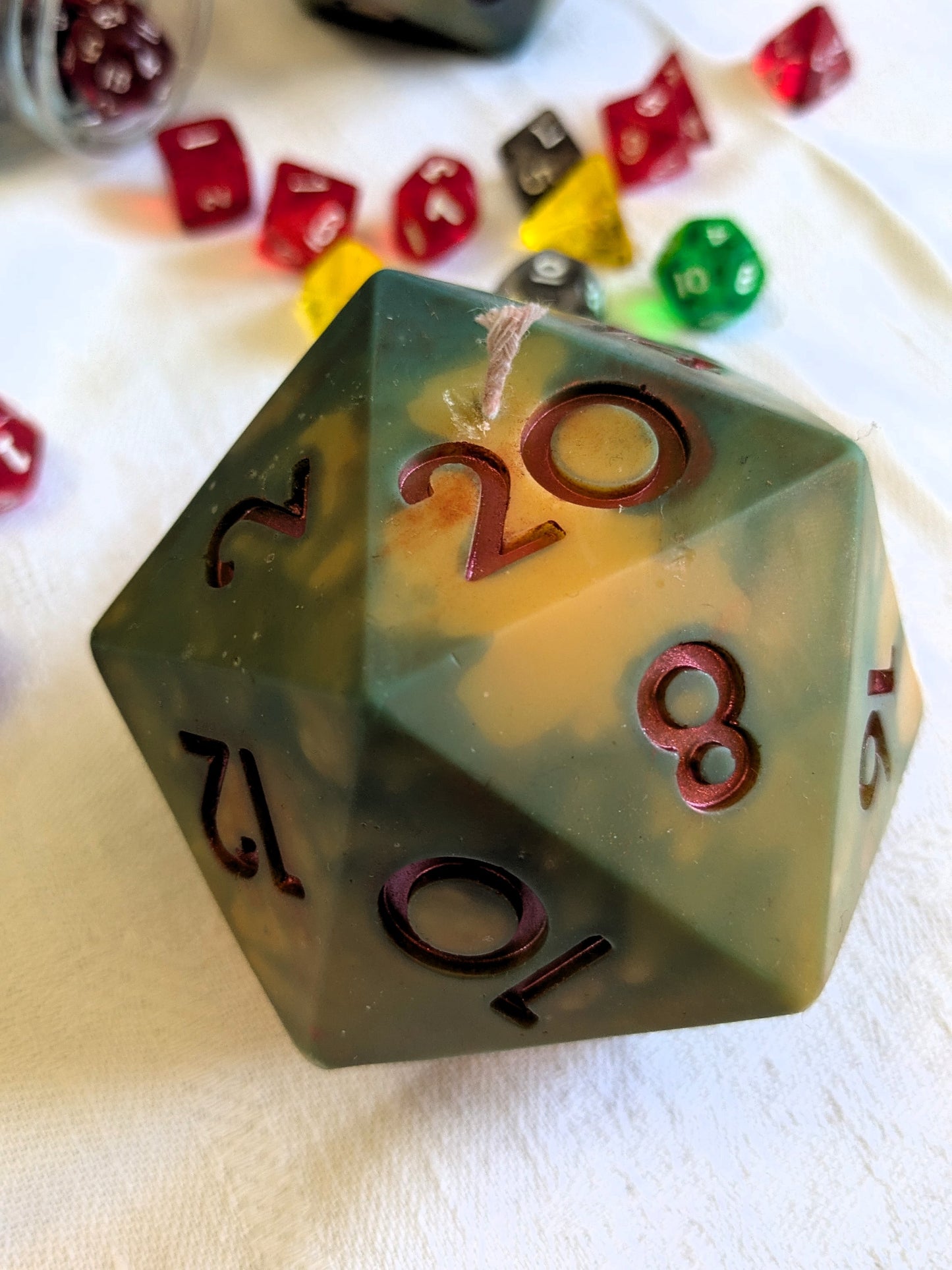 D20 Soy Wax Candle – Holly Smokes