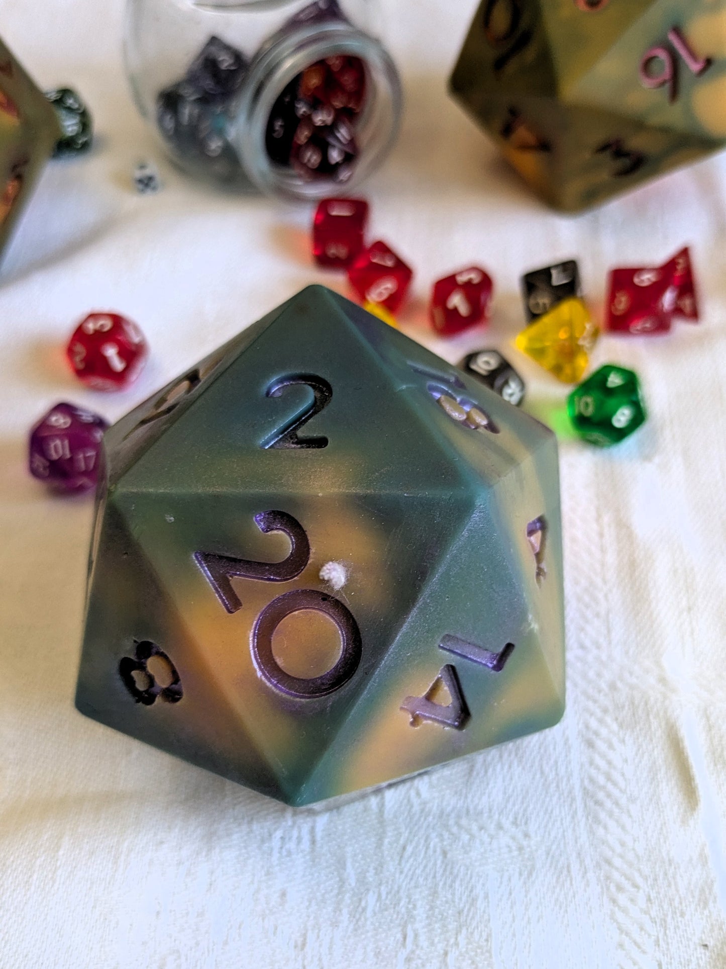 D20 Soy Wax Candle – Holly Smokes