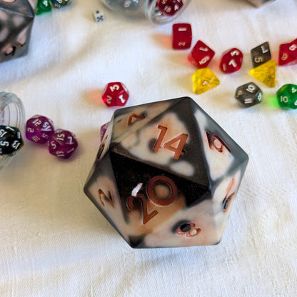 D20 Soy Wax Candle – Coffee